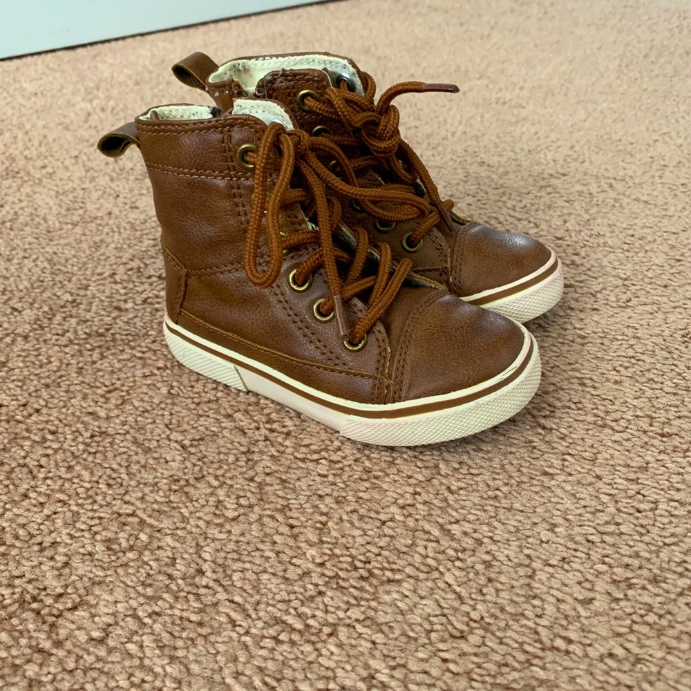 EUC size 6 (BABY) Brown Boots